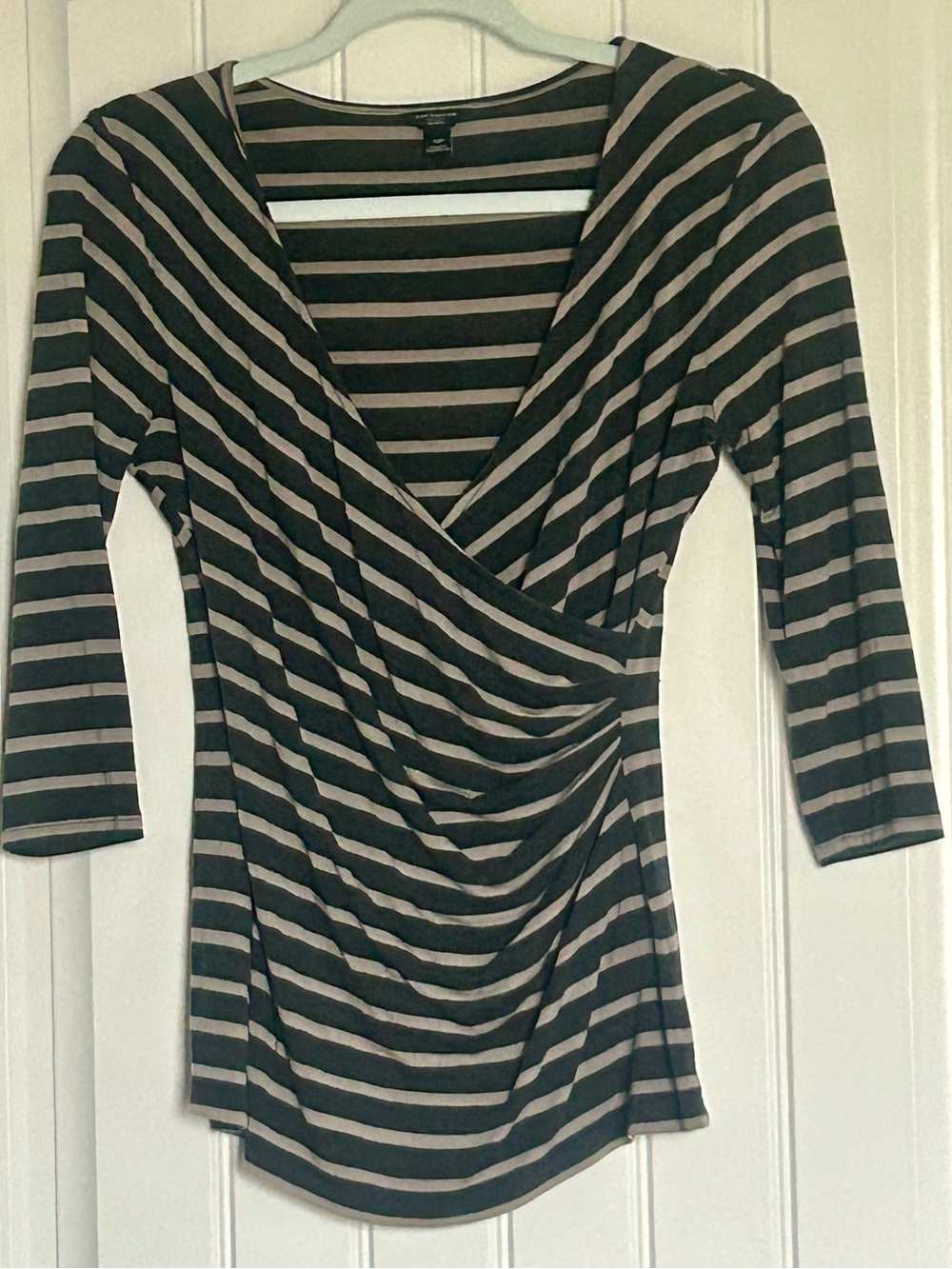 Ann Taylor Striped V-Neck Wrap Women’s Tee